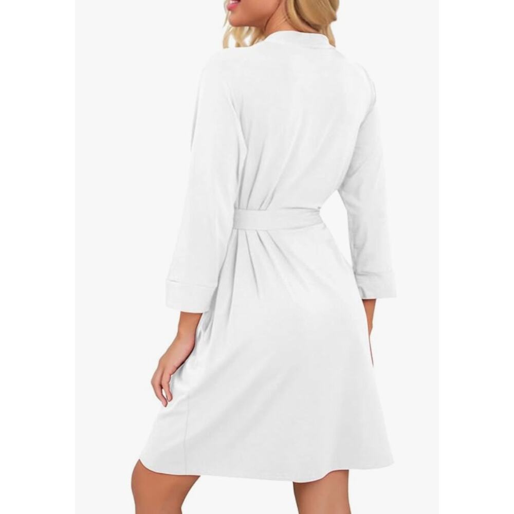 PrinStory White Robe - Picture 5 of 5